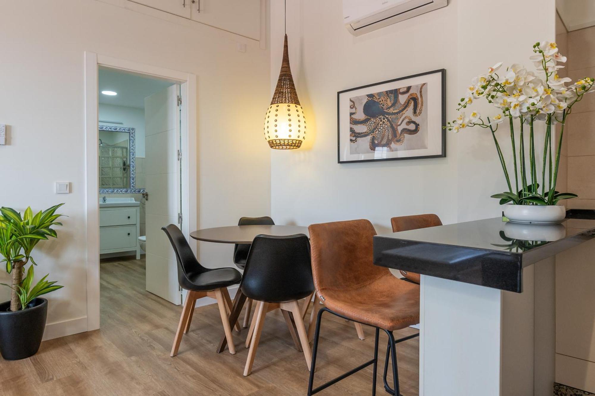 דירות מאלגה Sea View With Shared Terrace מראה חיצוני תמונה